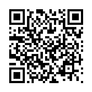 一颗颗带着几分灰色的丹药从瓶内滚滚而出二维码生成