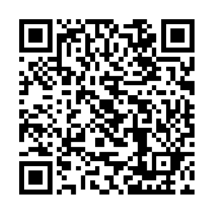 不管我使多大的劲儿都只能被你给死死抱在怀里……二维码生成