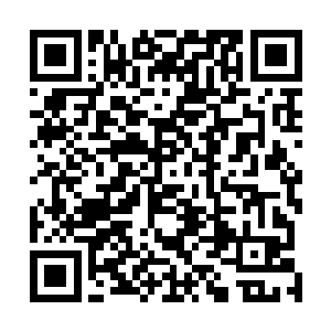 主要在城市内作战的警察充其量会有警用直升机和装甲车二维码生成