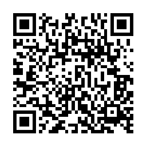 从这里可以直接看到河滩城的标志性建筑物――白银沙漏二维码生成