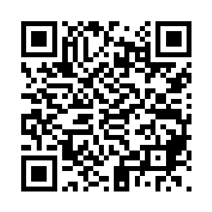 他们把窗玻璃周围用于固定的驻销给去掉了二维码生成