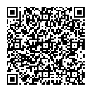 你觉得她是那种可以和你一晚上搞很多次而且一直都不反抗地给你这个她不爱的男人的女人吗二维码生成