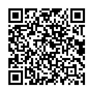 劳烦总管再把曾经战死或不在的名单再准备一份给我二维码生成