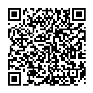 另外还特意指明了他为何此番会让我们这些年轻小辈率先赶往前线的理由二维码生成
