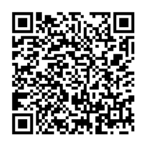 另外雷志虎和谭伟峰现在也一下子又变成了同一个战壕战斗的战友二维码生成