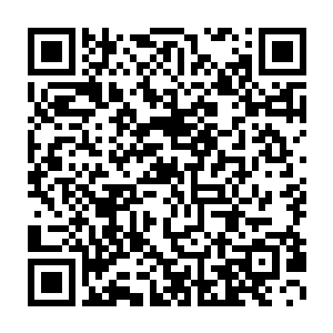 只是有些担心这位非常照顾自己的长辈因为自己的离开而心灰意冷二维码生成