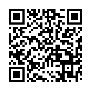 在众人的行注目礼以及助教的刮骨眼当中二维码生成
