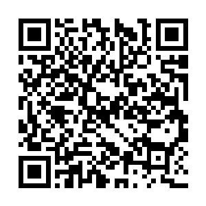外面的街道上似乎有一小队佣兵在搜寻他们的踪迹二维码生成