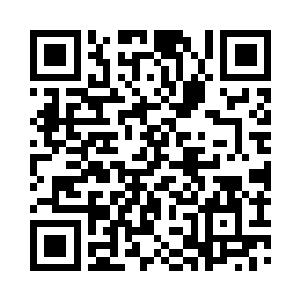 学校里的其他很多男生也是在楼下等待着二维码生成