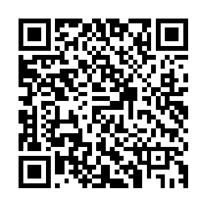 差点把东厢房给烧没了……老爷才让道长搬去了后罩房临时住着二维码生成