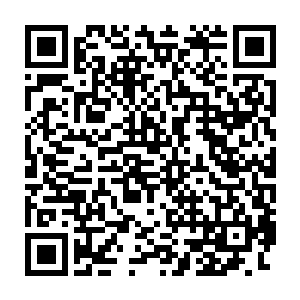 已经飞到了离他强袭圣光帝国远征舰队一千五百多公里的海域的上空二维码生成