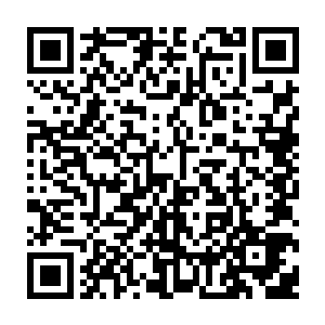 当他把自己的这点顿悟解释给比他更一头雾水更看不明白的张土耀张球王时二维码生成