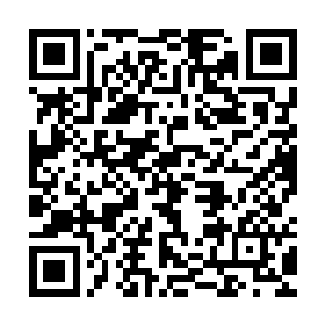 最终我成功找到了正确的――或者说是适合我的方式去呈现角色二维码生成