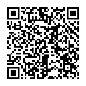 李甲完全没想到这个以前在他跟前柔柔弱弱的女人居然也有如此泼辣的一面二维码生成