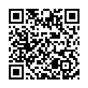 正端着酒杯的司空嫣然不由得看得有些呆了二维码生成