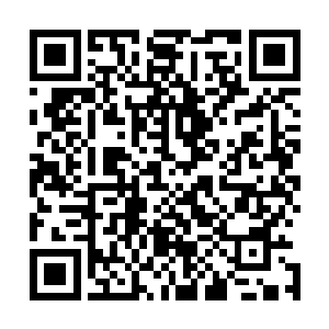 此时却是过河拆桥地完全不接收慕容玥和宸王任何一丝眼色二维码生成