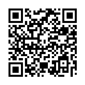 江帆索性撒开双手指着李盈娇的脚下道二维码生成