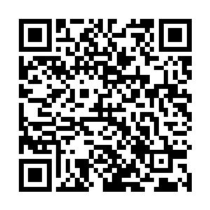 甚至那些想要上前试一试的人也都被他的气势给镇住了二维码生成