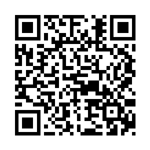 用手帕轻轻的擦了一下我额头上的汗珠二维码生成