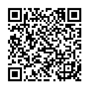 秦旭此时肯定已经脱`光了衣服依偎在他的怀中了二维码生成