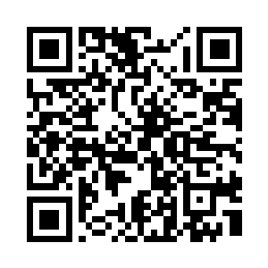 而无数炮弹则像是列队欢迎般炸在空出二维码生成