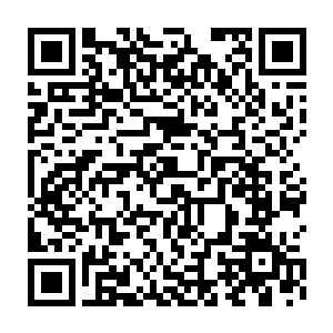 被身体中排出的杂质沾染的早就已经黑一块灰一块的长袍顿时碎裂二维码生成