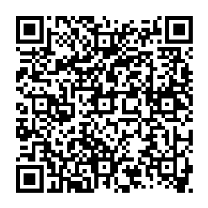 让她们拿出最大的本事在最短的时间里把这些衣衫破烂的孩子打扮成金童玉女……二维码生成