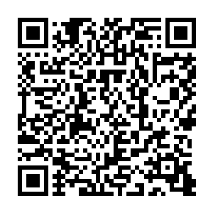 论坛上有几个已经十几级的家伙说这游戏低等级时对角色提升最大的就是装备二维码生成