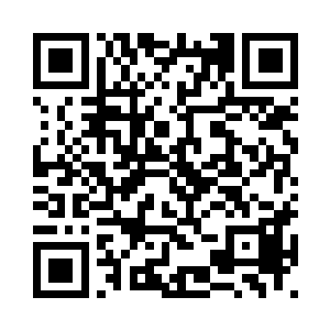 那是昨天他在咖啡店里用过的那台二维码生成