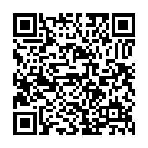 随后八十万斤的黄金宝锏在一亿两千万斤巨力的挥舞下二维码生成