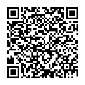 雪如楼第一个摸的那个里面是一颗石头的圆球突然像是气泡一样的破碎开来二维码生成